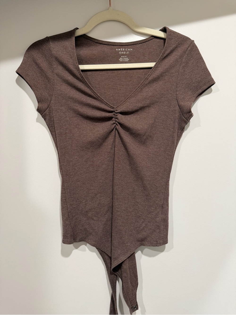 American Eagle Outfitters Brown Ruched V-Neck Bodysuit - never worn